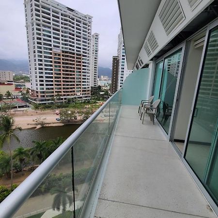 بويرتو فالارتا Peninsula Condominiums, Hotel Zone, Pv المظهر الخارجي الصورة